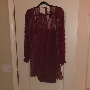 Lace dress worn once